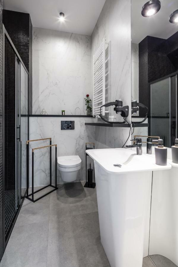 Starowislna Vip Apartamenty Jacuzzi Cracóvia Exterior foto