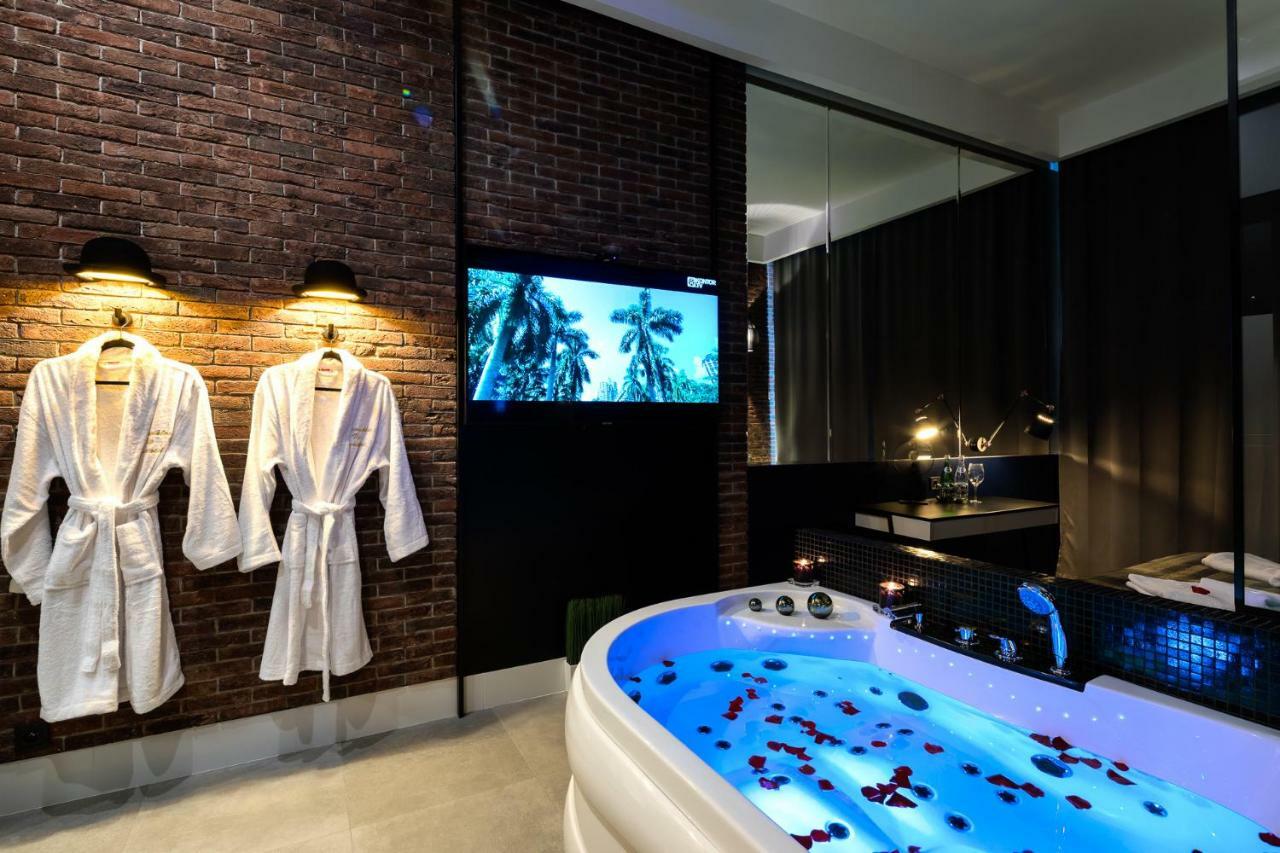Starowislna Vip Apartamenty Jacuzzi Cracóvia Exterior foto